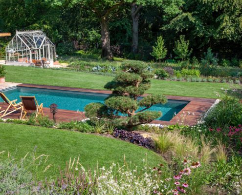 Wohngarten mit integriertem LivingPool